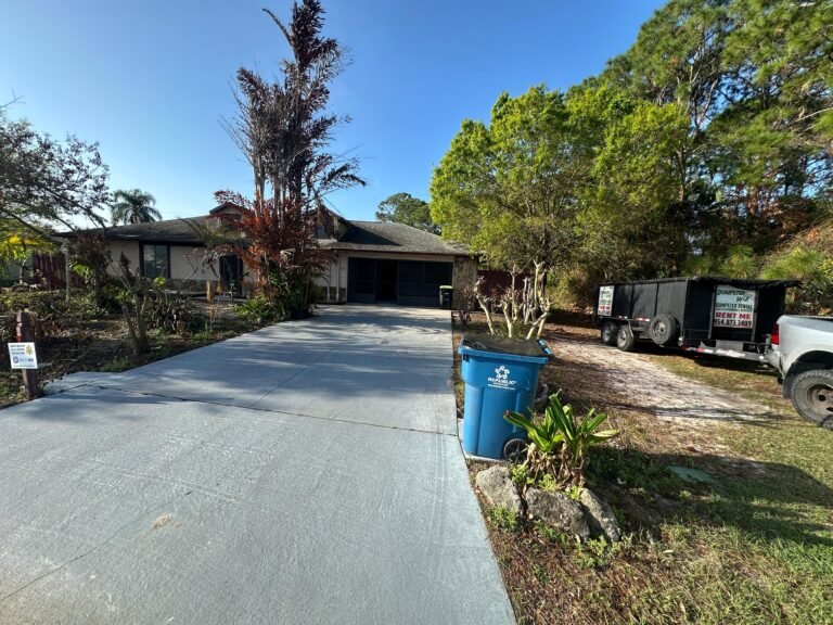 Palm Bay FL eviction cleanout home exterior after junk removal and pressure washing